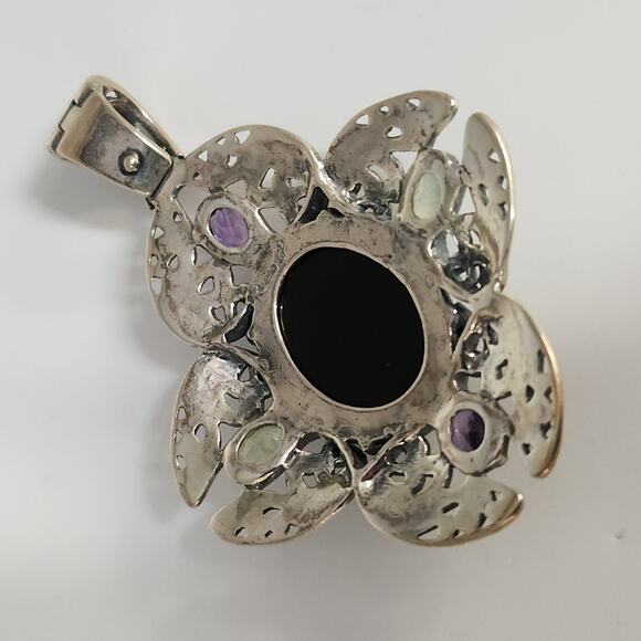Vintage Silver Petal Pendant With Onyx Center, Accented By Amethyst & Citrine - Picture 4 of 8